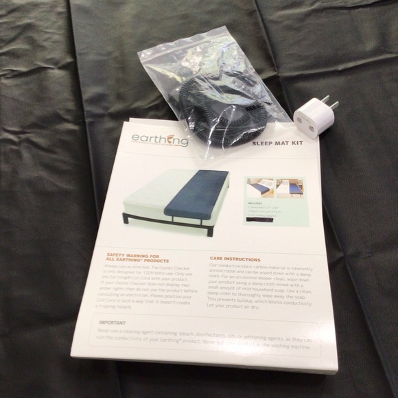 Earthing Sleep Mat - Picture 1 of 8